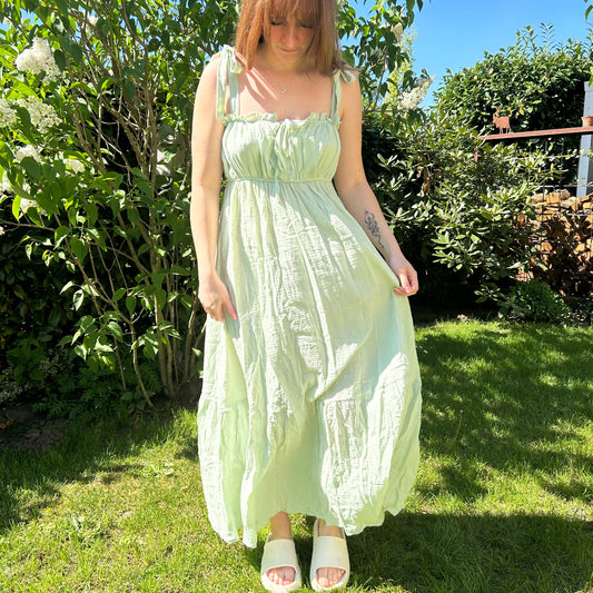 Aurora Kleid Hellgrün